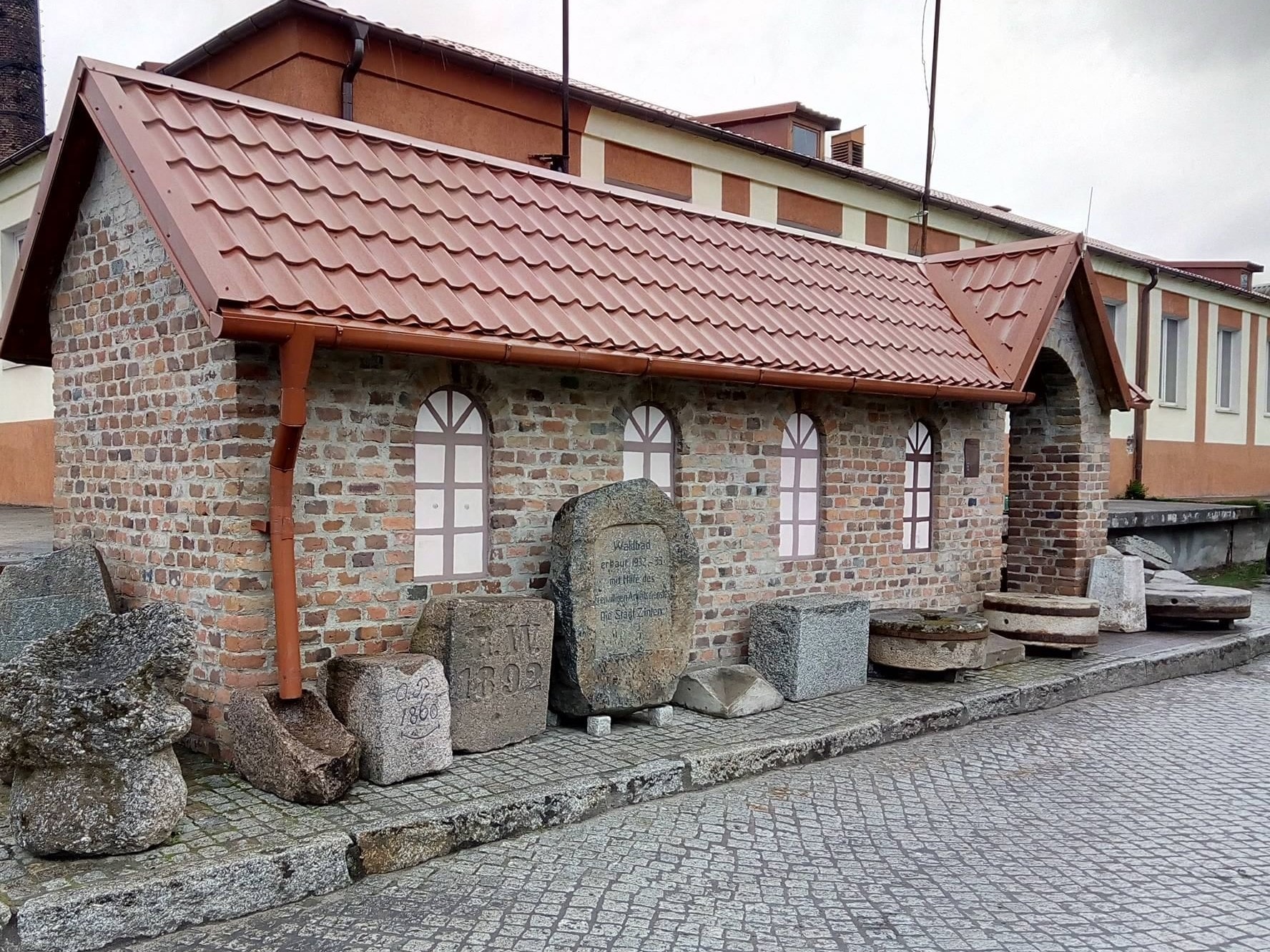 201_Мамон6.jfif